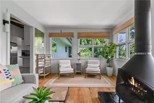 38 Seaview Ave, South Kingstown, RI 02879 - Photo 13