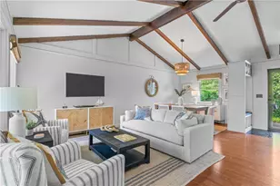 38 Seaview Ave, South Kingstown, RI 02879 - Photo 5