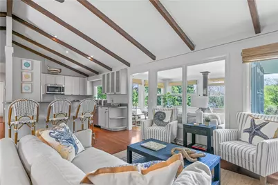 38 Sea View Avenue, South Kingstown, RI 02879 - Photo 7