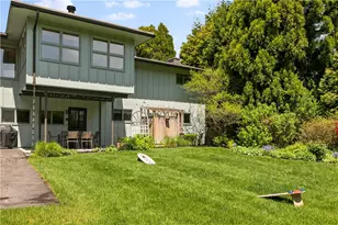 38 Seaview Ave, South Kingstown, RI 02879 - Photo 31