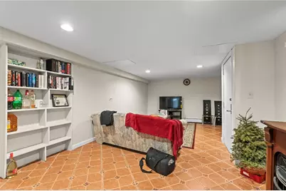 18 Crowninshield Street, Providence, RI 02909 - Photo 23