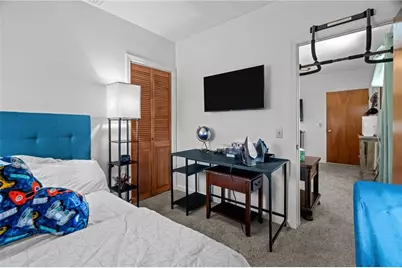 129 Simmonsville Avenue, Johnston, RI 02919 - Photo 23