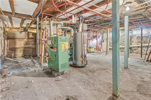 256 High St, Pawtucket, RI 02860 - Photo 35