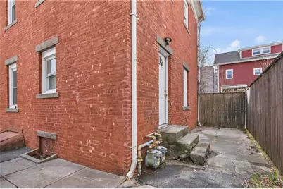 256 High Street, Pawtucket, RI 02860 - Photo 19