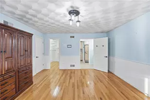 180 Spencer Woods Dr, Warwick, RI 02818 - Photo 25