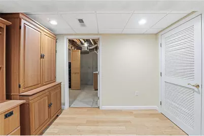 180 Spencer Woods Drive, East Greenwich, RI 02818 - Photo 39