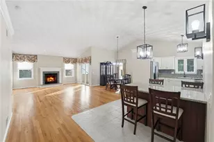 180 Spencer Woods Dr, Warwick, RI 02818 - Photo 11