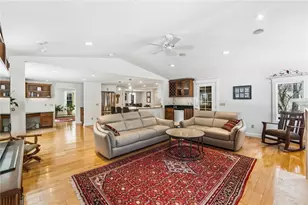 17 Rogler Farm Rd, Smithfield, RI 02917 - Photo 13