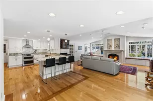 17 Rogler Farm Rd, Smithfield, RI 02917 - Photo 9