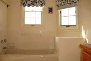 48 Arnold Ct, North Providence, RI 02904 - Photo 17