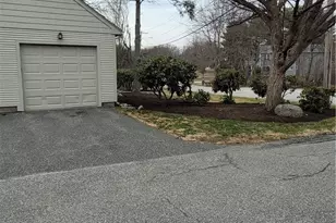 48 Arnold Ct, North Providence, RI 02904 - Photo 7