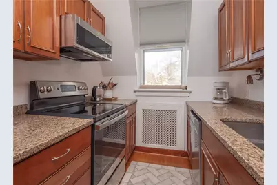 1 Oakwood Terrace #7, Newport, RI 02840 - Photo 21