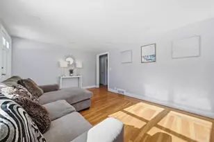 11 Midway Dr, Warwick, RI 02886 - Photo 15