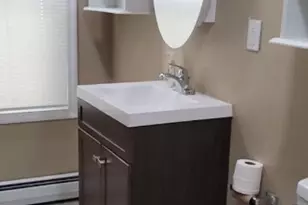 38 Glenham St, Providence, RI 02907 - Photo 5