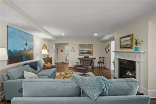 423 Hope St, Bristol, RI 02809 - Photo 9