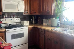 107 Mulberry St, Pawtucket, RI 02860 - Photo 3