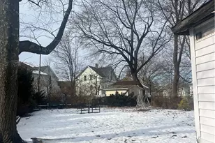 107 Mulberry St, Pawtucket, RI 02860 - Photo 9