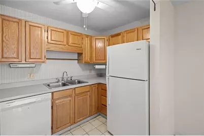 1800 Douglas Avenue #310, North Providence, RI 02904 - Photo 5