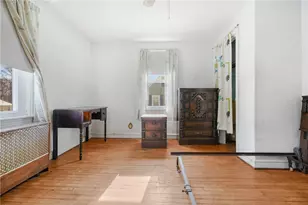 131 Pawtuxet Terrace, West Warwick, RI 02893 - Photo 19