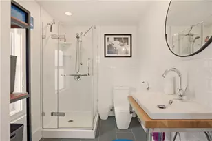 59 Houston Ave, Newport, RI 02840 - Photo 21