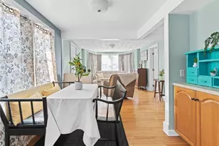 28 Jefferson Ave, East Providence, RI 02915 - Photo 9