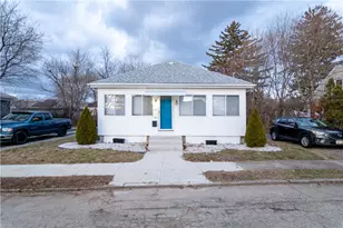 193 Finch Ave, North Providence, RI 02904 - Photo 39