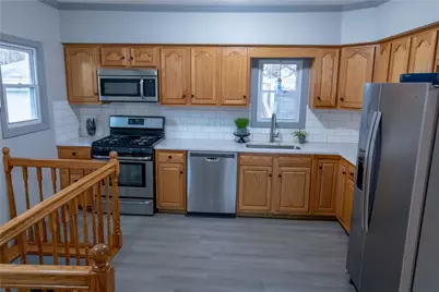 193 Finch Avenue, North Providence, RI 02904 - Photo 17