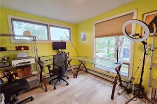 141 Glen Ridge Rd, Cranston, RI 02920 - Photo 29