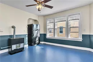 266 Sayles Ave, Pawtucket, RI 02860 - Photo 7