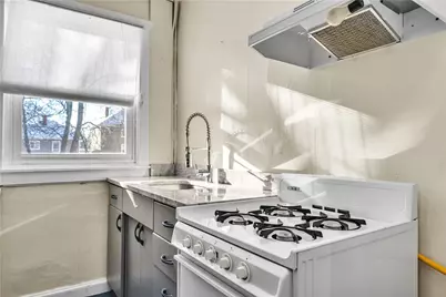 266 Sayles Avenue #2, Pawtucket, RI 02860 - Photo 9
