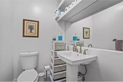 12 Hammond Street, Newport, RI 02840 - Photo 5