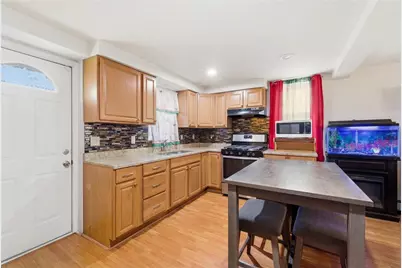 435 S Main Street, Woonsocket, RI 02895 - Photo 23