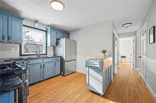 108 Fern St, Warwick, RI 02889 - Photo 5