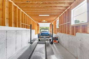 22 Colonial Dr, Westerly, RI 02891 - Photo 37