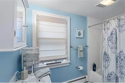 7 Bacheller Street, Newport, RI 02840 - Photo 17