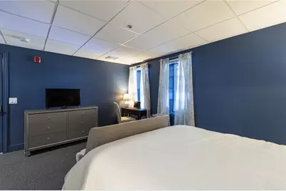 38 Dr. Marcus Wheatland Boulevard #5, Newport, RI 02840 - Photo 5