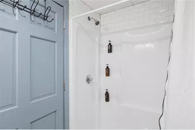 38 Dr. Marcus Wheatland Boulevard #5, Newport, RI 02840 - Photo 11