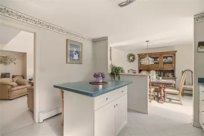 23 Indian Hill Circle, Middletown, RI 02842 - Photo 9