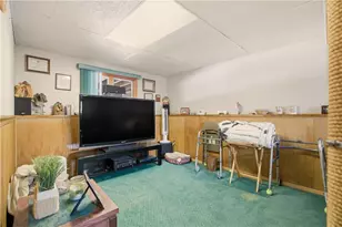 23 Indian Hill Cir, Middletown, RI 02842 - Photo 33