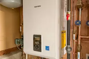 20 Whitney Ln, Burrillville, RI 02858 - Photo 25