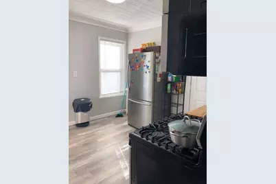 286 Glenwood Avenue #2, Pawtucket, RI 02860 - Photo 3