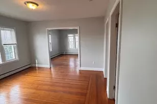 17 6th St, Providence, RI 02906 - Photo 13