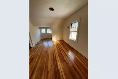 127 Longfellow Road, Jamestown, RI 02835 - Photo 15