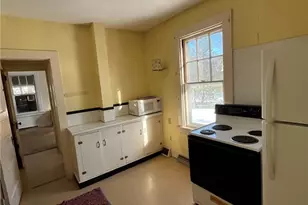 127 Longfellow Rd, Jamestown, RI 02835 - Photo 11