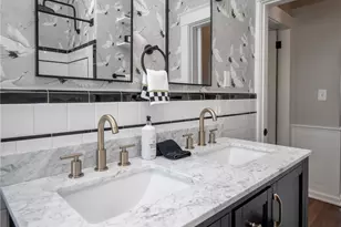 26 Vernon Ave, Newport, RI 02840 - Photo 25