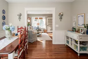 26 Vernon Ave, Newport, RI 02840 - Photo 13