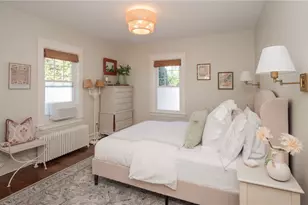 26 Vernon Ave, Newport, RI 02840 - Photo 19