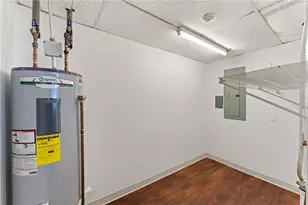 30 Argyle Ave, East Providence, RI 02915 - Photo 35