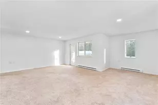 30 Argyle Ave, East Providence, RI 02915 - Photo 27