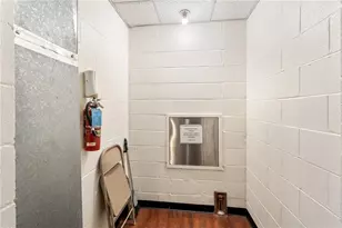 30 Argyle Ave, East Providence, RI 02915 - Photo 37